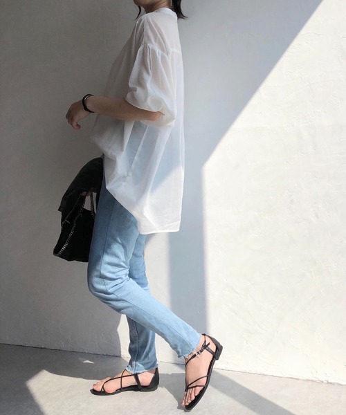 Fin（フィン）の「ストラップトングサンダル【低反発スポンジ入り】（サンダル・レディース・アイボリー/ブラック・22.5cm/23cm/23.5cm/24cm/24.5cm/25cm）」の16枚目の写真