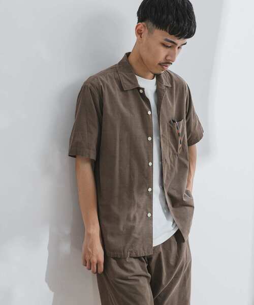 URBAN RESEARCH DOORS（アーバンリサーチドアーズ）の「サマーコールシャツ（シャツ/ブラウス・メンズ・ライトグレー/レッド系その他/モカ/ブルー・38/40）」の2枚目の写真