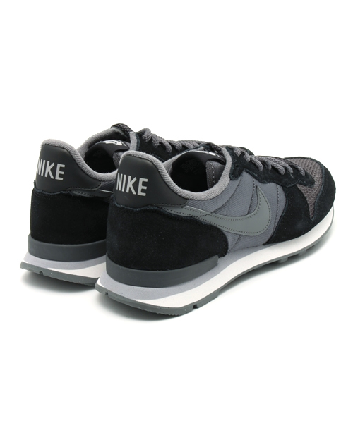 CIAOPANIC（チャオパニック）の「【NIKE】インターナショナリスト（スニーカー・レディース・グレー/ホワイト・24/23/25）」の5枚目の写真