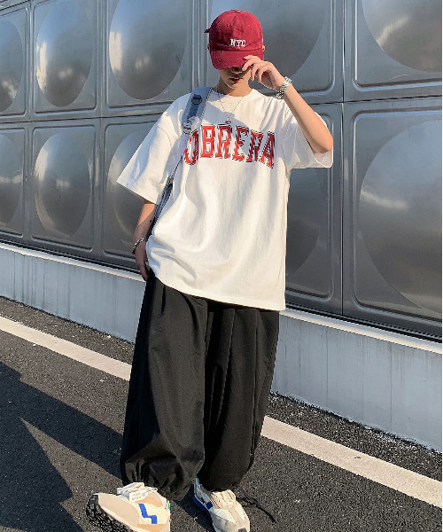 neos（ネオス）の「【neos -addictive design-】ビッグシルエット ヘビーウェイト ラバープリント カレッジ Tシャツ（Tシャツ/カットソー・メンズ・ホワイト/ブラック/ベージュ/ホワイト系その他/ブラック系その他/ホワイト系その他2・MEDIUM/LARGE）」の7枚目の写真