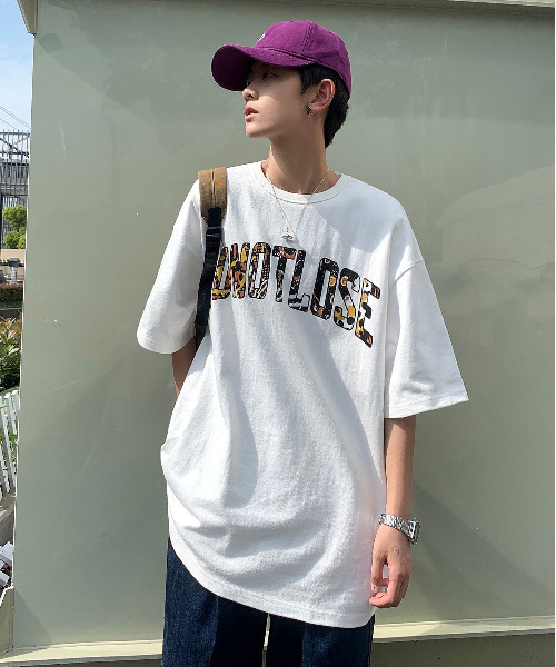 neos（ネオス）の「【neos -addictive design-】ビッグシルエット ヘビーウェイト ラバープリント カレッジ Tシャツ（Tシャツ/カットソー・メンズ・ホワイト/ブラック/ベージュ/ホワイト系その他/ブラック系その他/ホワイト系その他2・MEDIUM/LARGE）」の11枚目の写真