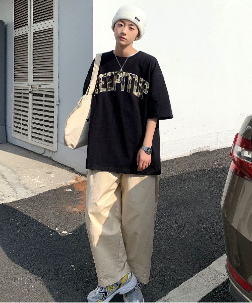 neos（ネオス）の「【neos -addictive design-】ビッグシルエット ヘビーウェイト ラバープリント カレッジ Tシャツ（Tシャツ/カットソー・メンズ・ホワイト/ブラック/ベージュ/ホワイト系その他/ブラック系その他/ホワイト系その他2・MEDIUM/LARGE）」の9枚目の写真