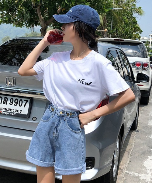 emi+（エミプラス）の「カラーデニムショートパンツ（デニムパンツ・レディース・ライトブルー/ブラック/ブルー/アイボリー・S/M/L）」の9枚目の写真