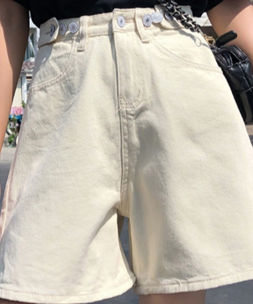 emi+（エミプラス）の「カラーデニムショートパンツ（デニムパンツ・レディース・ライトブルー/ブラック/ブルー/アイボリー・S/M/L）」の10枚目の写真