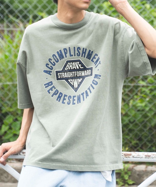 WEGO(ウィゴー)の「WEGO/ヘビーウエイト ピグメントロゴビックシルエット5分袖Tシャツ(Tシャツ/カットソー・メンズ・ブルー/ブラック/ホワイト/カーキ・MEDIUM/X-LARGE/LARGE)」の4枚目の写真