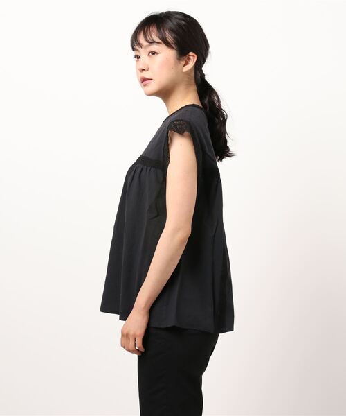 Samansa Mos2（サマンサ モスモス）の「レース切替ブラウス（シャツ/ブラウス・レディース・オフホワイト/チャコール/ブラック・ﾌﾘ-）」の5枚目の写真