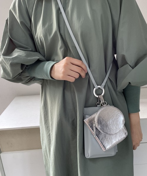 LOWRYS FARM(ローリーズファーム)の「3SETショルダーBAG 958280(ショルダーバッグ・レディース・ブラック/ブルー/アイボリー/グリーン/ダークブラウン/シルバー/グリーン系その他/ピンク/ベージュ系その他/ライトブルー・FREE)」の7枚目の写真