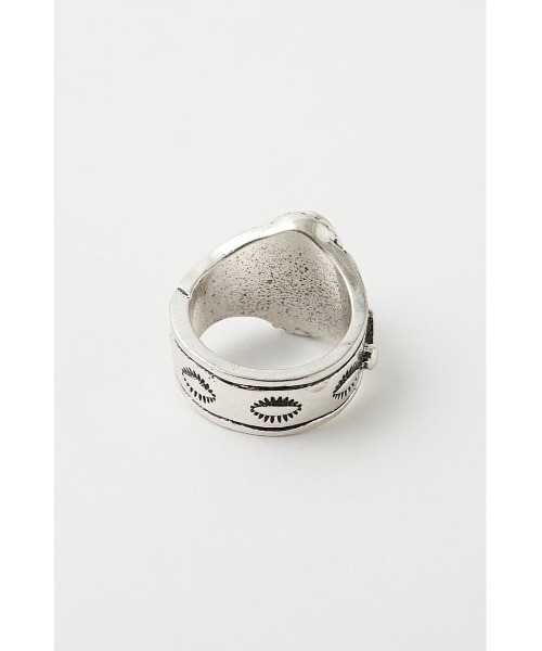 MOUSSY(マウジー)の「STONE リング(リング・レディース・ブラック/オレンジ・FREE)」の7枚目の写真