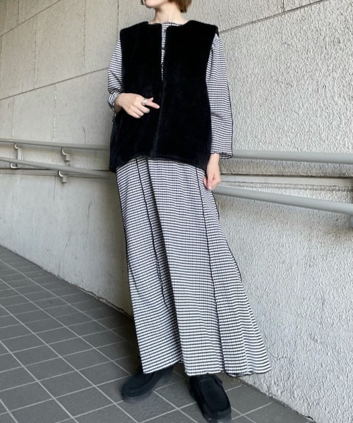 Kastane(カスタネ)の「ジャガードチェックパイピングキャミワンピース(ワンピース・レディース・ブラック/グリーン/アイボリー・FREE)」の2枚目の写真