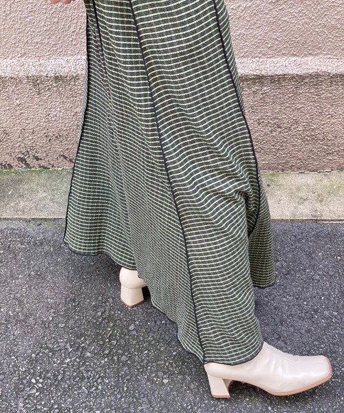 Kastane(カスタネ)の「ジャガードチェックパイピングキャミワンピース(ワンピース・レディース・ブラック/グリーン/アイボリー・FREE)」の5枚目の写真