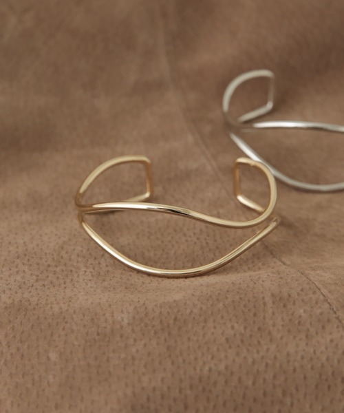 URBAN RESEARCH DOORS(アーバンリサーチドアーズ)の「ダブルラインバングル(ブレスレット・レディース・シルバー/ゴールド・ONE)」の8枚目の写真