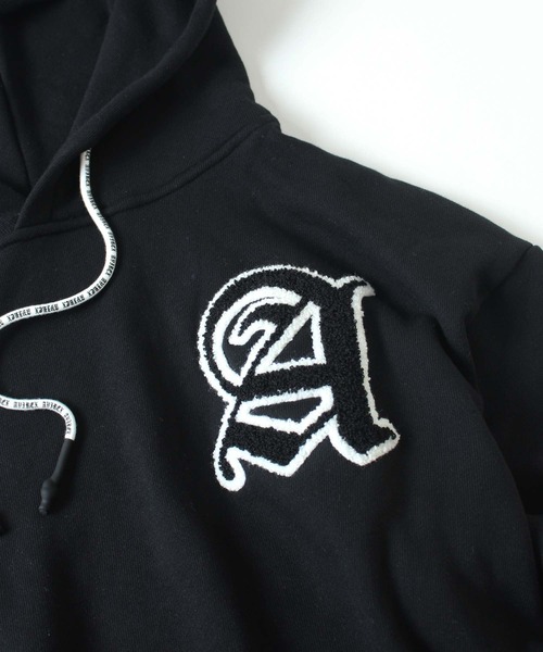 AVIREX（アヴィレックス）の「【直営店限定】プルオーバー フーディ / PULL OVER HOODIE AVX / アヴィレックス / AVIREX（パーカー・メンズ・ホワイト/ブラック・MEDIUM/LARGE）」の5枚目の写真