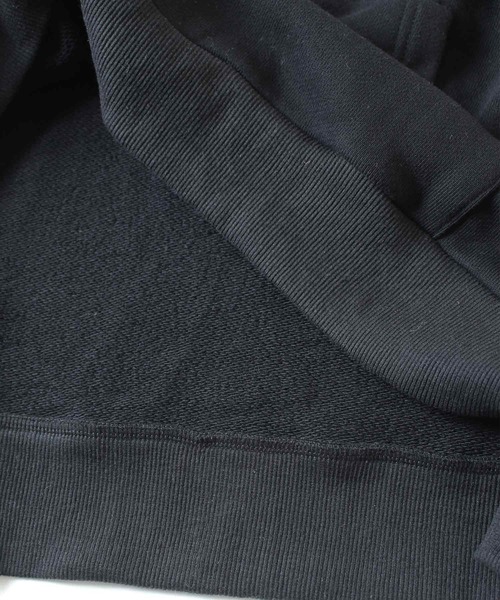 AVIREX（アヴィレックス）の「【直営店限定】プルオーバー フーディ / PULL OVER HOODIE AVX / アヴィレックス / AVIREX（パーカー・メンズ・ホワイト/ブラック・MEDIUM/LARGE）」の8枚目の写真