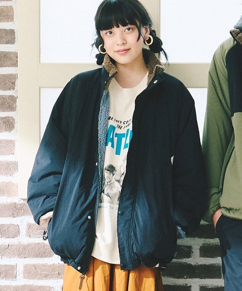 POWER TO THE PEOPLE(パワートゥーザピープル)の「【POWER TO THE PEOPLE】MOVING リバーシブル ボアジャケット(ブルゾン・レディース・ブラック/ベージュ/カーキ/ミント/マルチ・MEDIUM/LARGE/X-LARGE)」の2枚目の写真