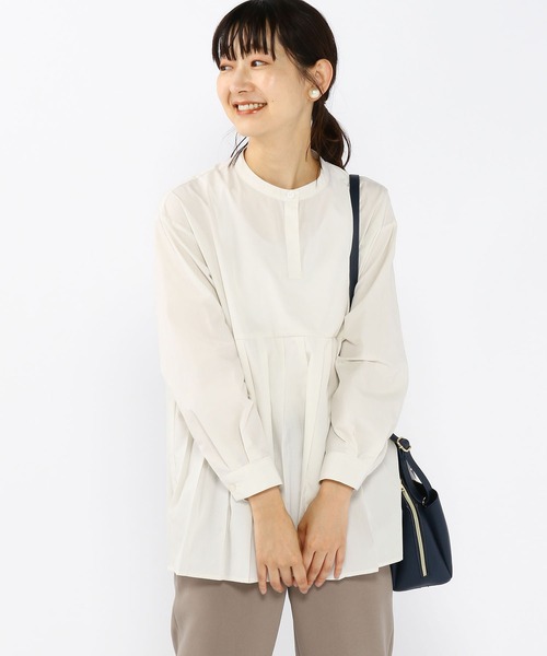 Petit Honfleur(プチオンフルール)の「裾プリーツブラウス(シャツ/ブラウス・レディース・ブラック/アイボリー・11号/9号/13号)」の1枚目の写真