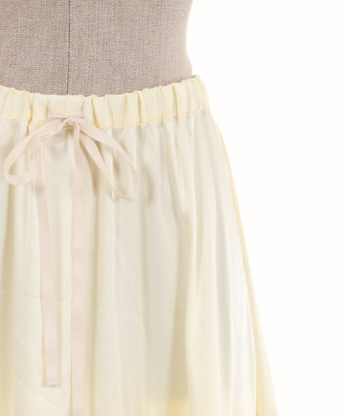 axes femme（アクシーズファム）の「レースフリルミディペチＳＫ（スカート・レディース・ホワイト/ブラック/キナリ・MEDIUM）」の17枚目の写真