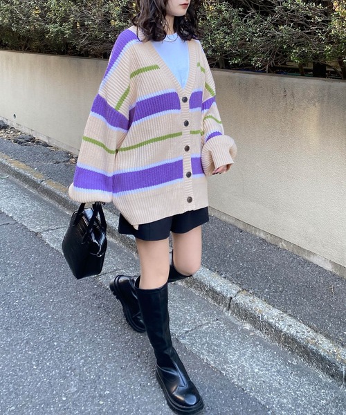 byYOUANCE(バイユアンス)の「2WAYオーバーサイズカーディガン(カーディガン/ボレロ・レディース・その他2/その他1/ブルー/アニマル/グレー/パープル/ブラック/パープル系その他5/グリーン/ブルー系その他5/その他3/レッド系その他5/マルチ/グレー系その他5/ベージュ系その他5・FREE)」の5枚目の写真