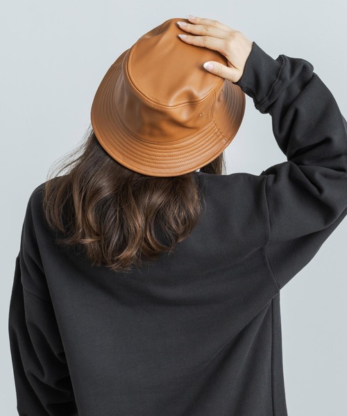 newhattan（ニューハッタン）の「newhattan ニューハッタン フェイクレザーバケットハット（ハット・メンズ・ブラック/ベージュ/ブラウン/チャコール・S/L）」の10枚目の写真