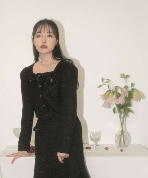 ANDGEEBEE（アンジービー）の「ツィードショートトップス（ノーカラージャケット・レディース・アイボリー/ブラック・MEDIUM）」の6枚目の写真