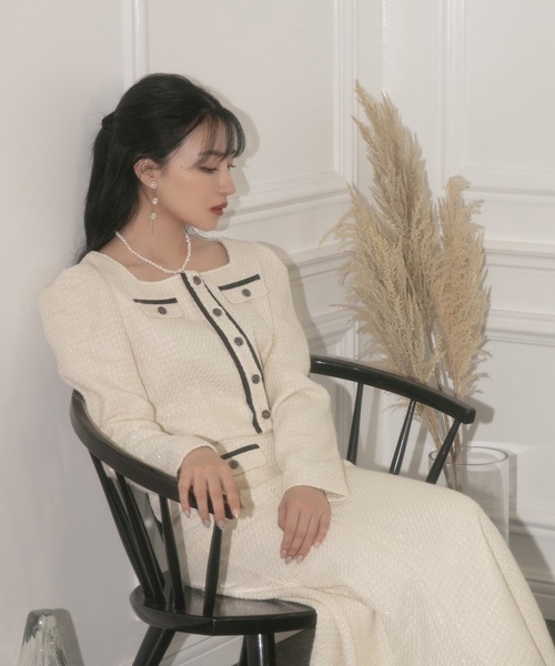 ANDGEEBEE（アンジービー）の「ツィードショートトップス（ノーカラージャケット・レディース・アイボリー/ブラック・MEDIUM）」の7枚目の写真