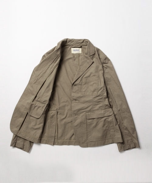 BEAMS BOY（ビームスボーイ）の「BEAMS BOY / SOLID 3ボタン ジャケット（テーラードジャケット・レディース・カーキ/ネイビー・ONE SIZE）」の18枚目の写真