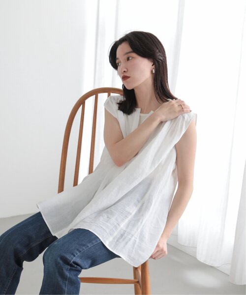 MJUKA.（ミューカ）の「AZUMADAKI DYEING RAMIE SLEEVELESS BLOUSE（シャツ/ブラウス・レディース・ホワイト/ブラック/パープル/サックスブルー・FREE）」の7枚目の写真
