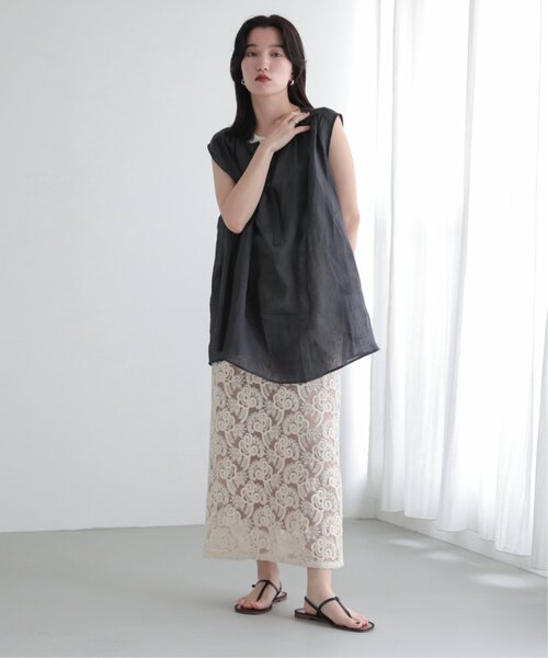 MJUKA.（ミューカ）の「AZUMADAKI DYEING RAMIE SLEEVELESS BLOUSE（シャツ/ブラウス・レディース・ホワイト/ブラック/パープル/サックスブルー・FREE）」の11枚目の写真