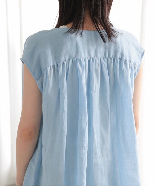 MJUKA.（ミューカ）の「AZUMADAKI DYEING RAMIE SLEEVELESS BLOUSE（シャツ/ブラウス・レディース・ホワイト/ブラック/パープル/サックスブルー・FREE）」の20枚目の写真