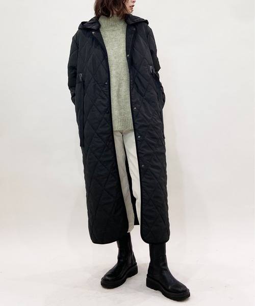 AZUL ENCANTO(アズールエンカント)の「マキシ丈キルティングコート(その他アウター・レディース・ブラック/カーキ・FREE)」の6枚目の写真