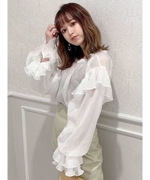 dazzlin（ダズリン）の「スリーブプリーツブラウス（シャツ/ブラウス・レディース・パープル/オフホワイト/イエロー・FREE）」の4枚目の写真