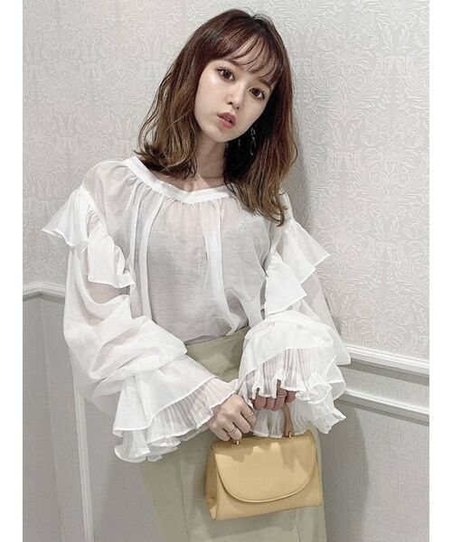 dazzlin（ダズリン）の「スリーブプリーツブラウス（シャツ/ブラウス・レディース・パープル/オフホワイト/イエロー・FREE）」の8枚目の写真