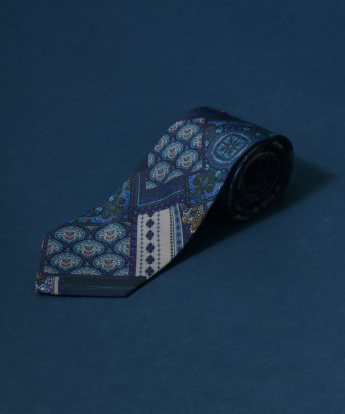 ANPAS（アンパス）の「Total Pattern Print Necktie/総柄プリントネクタイ（ネクタイ・メンズ・ブラック/ベージュ/ブラウン/ブルー/ブラック系その他/ブラウン系その他/ブルー系その他/キャメル/ホワイト/ブラック系その他2/ブラック系その他3/ブラック系その他6/ブラック系その他4/ブラック系その他7/ブラック系その他5/ブラック系/ベージュ系その他/ブラウン系その他2・FREE）」の17枚目の写真
