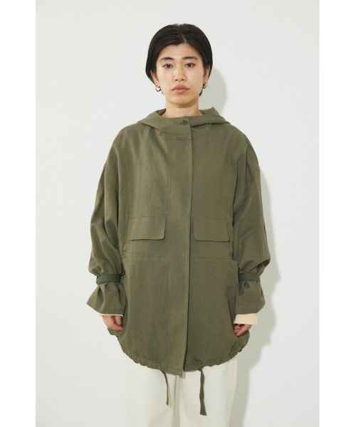 BLACK BY MOUSSY(ブラックバイマウジー)の「military hoodie coat(ミリタリーフーディコート)(その他アウター・レディース・ホワイト/カーキ・FREE)」の3枚目の写真