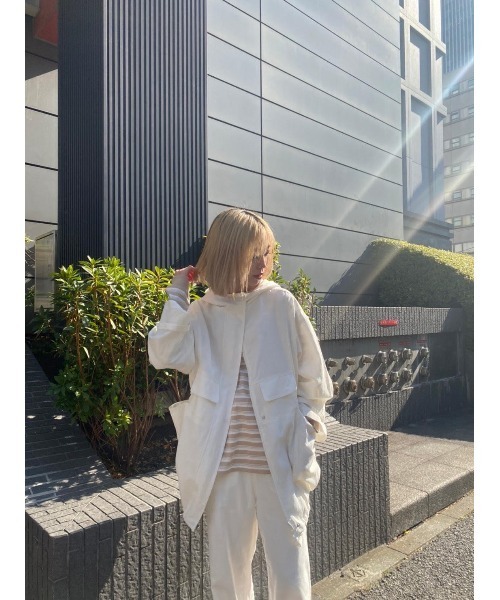 BLACK BY MOUSSY(ブラックバイマウジー)の「military hoodie coat(ミリタリーフーディコート)(その他アウター・レディース・ホワイト/カーキ・FREE)」の20枚目の写真