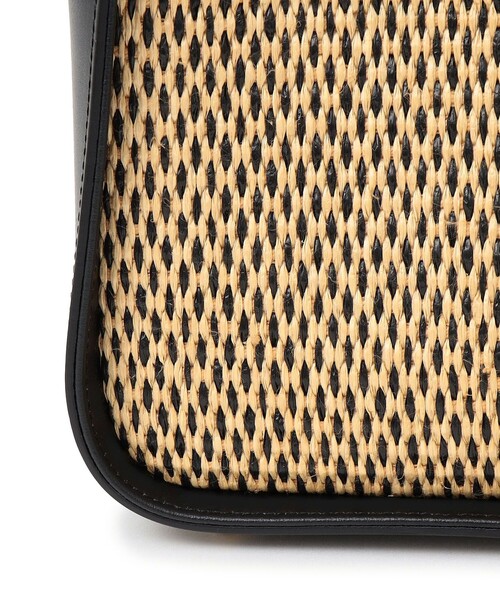 MARCO BIANCHINI（マルコビアンチーニ）の「MARCO BIANCHINI: ラフィア ノットデザイン 2WAY スクエア ショルダーバッグ（ショルダーバッグ・レディース・ブラック・ONE SIZE）」の11枚目の写真