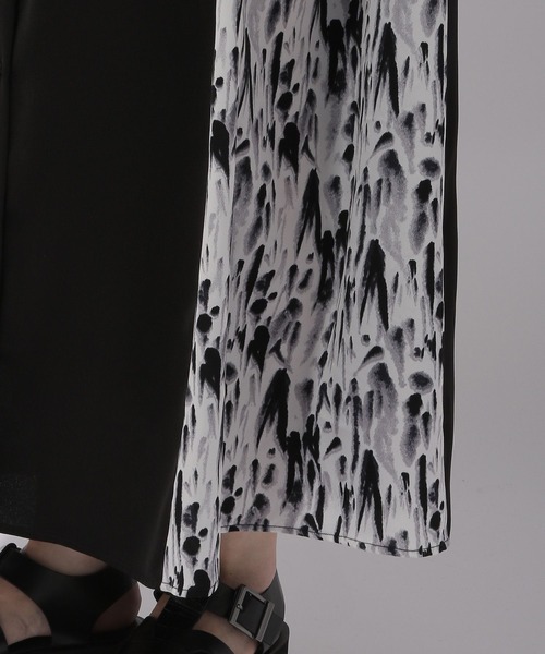 HARE（ハレ）の「サイドアートガラキリカエワンピース(HARE)（ワンピース・レディース・ブラック/グレー/ブラック系その他・FREE）」の15枚目の写真