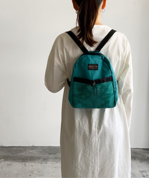 PENDLETON(ペンドルトン)の「ST:PENDLETON NEON DAYPACK ペンドルトン ネオン デイパック(バックパック/リュック・レディース・ネイビー/ピンク/グリーン・FREE)」の2枚目の写真