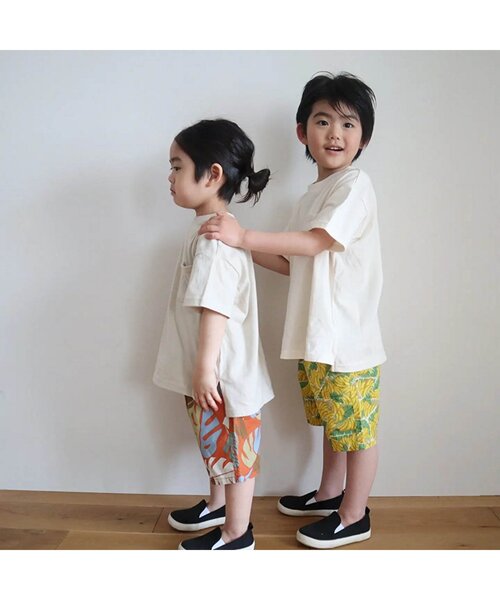 BREEZE（ブリーズ）の「WEB限定 カラバリ半袖Tシャツ（Tシャツ/カットソー・キッズ・ブルー/ベージュ/ピンク/チャコール/レモンイエロー/ライム/オレンジ/その他2/オフホワイト/サックスブルー・100/110/120/130/140/150/90）」の18枚目の写真