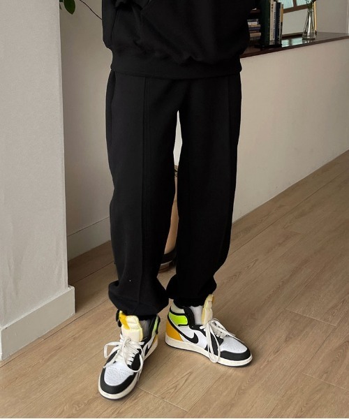 ASCLO(エジュクロ)の「ASCLO Eddy Color Heavy Jogger Pants(スウェットパンツ・メンズ・ホワイト/ブラック/グレー・FREE)」の2枚目の写真