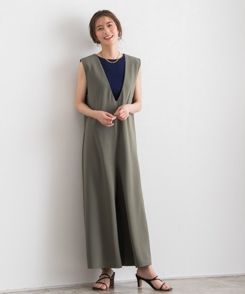 Pierrot（ピエロ）の「ペアスキンVネックオールインワン（サロペット/オーバーオール・レディース・ブラック/カーキ/ネイビー・M/L）」の21枚目の写真