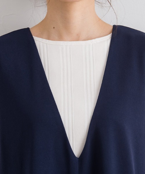 Pierrot（ピエロ）の「ペアスキンVネックオールインワン（サロペット/オーバーオール・レディース・ブラック/カーキ/ネイビー・M/L）」の15枚目の写真