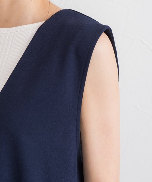 Pierrot（ピエロ）の「ペアスキンVネックオールインワン（サロペット/オーバーオール・レディース・ブラック/カーキ/ネイビー・M/L）」の22枚目の写真