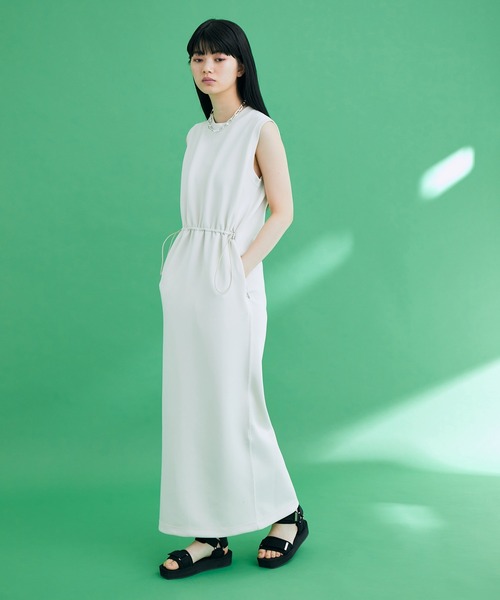 ADAM ET ROPE'(アダムエロペ)の「厚底ベルクロスポサン(サンダル・レディース・ブラック/ピンク/グレー・38/37/36)」の4枚目の写真