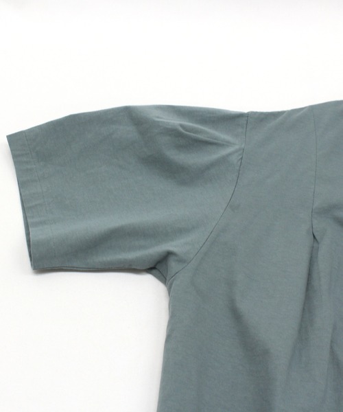 RNA-N(アールエヌエーエヌ)の「M1876 タックデザインプルオーバー(Tシャツ/カットソー・レディース・グリーン/スミクロ/ベージュ・MEDIUM)」の13枚目の写真
