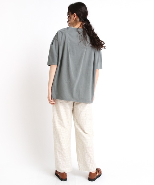 RNA-N(アールエヌエーエヌ)の「M1876 タックデザインプルオーバー(Tシャツ/カットソー・レディース・グリーン/スミクロ/ベージュ・MEDIUM)」の19枚目の写真