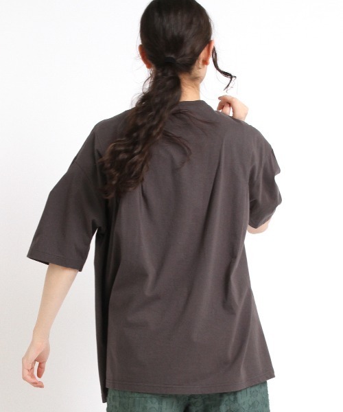RNA-N(アールエヌエーエヌ)の「M1876 タックデザインプルオーバー(Tシャツ/カットソー・レディース・グリーン/スミクロ/ベージュ・MEDIUM)」の18枚目の写真