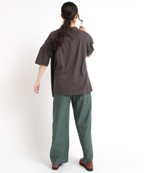 RNA-N(アールエヌエーエヌ)の「M1876 タックデザインプルオーバー(Tシャツ/カットソー・レディース・グリーン/スミクロ/ベージュ・MEDIUM)」の9枚目の写真