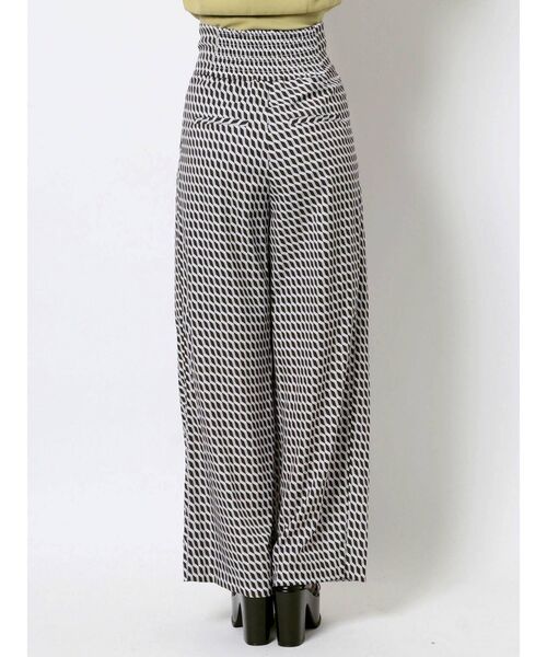 EMODA（エモダ）の「スーパーハイウエストワイドパンツ（その他パンツ・レディース・ブラック/ブルー/その他・SMALL/MEDIUM）」の22枚目の写真