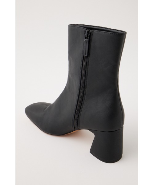 MOUSSY(マウジー)の「CFT SQUARE TOE ブーツ(ブーツ・レディース・ブラック/ベージュ・SMALL/MEDIUM/LARGE)」の8枚目の写真