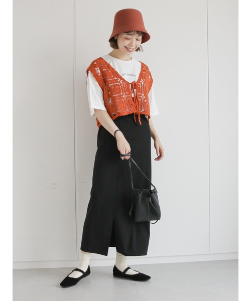 ehka sopo（エヘカソポ）の「モチーフレースベスト（ベスト・レディース・ブラック/オレンジ/キナリ/グリーン・ﾌﾘ-）」の14枚目の写真